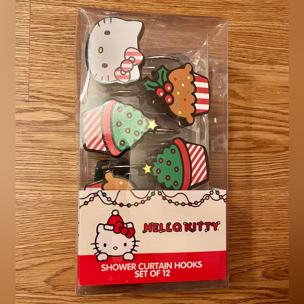 Hello Kitty Christmas shower curtain hooks